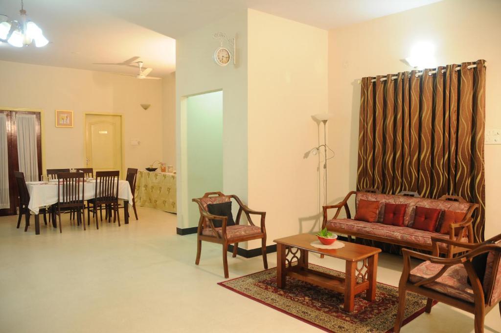 Executive Comfort Alwarpet Madras Buitenkant foto